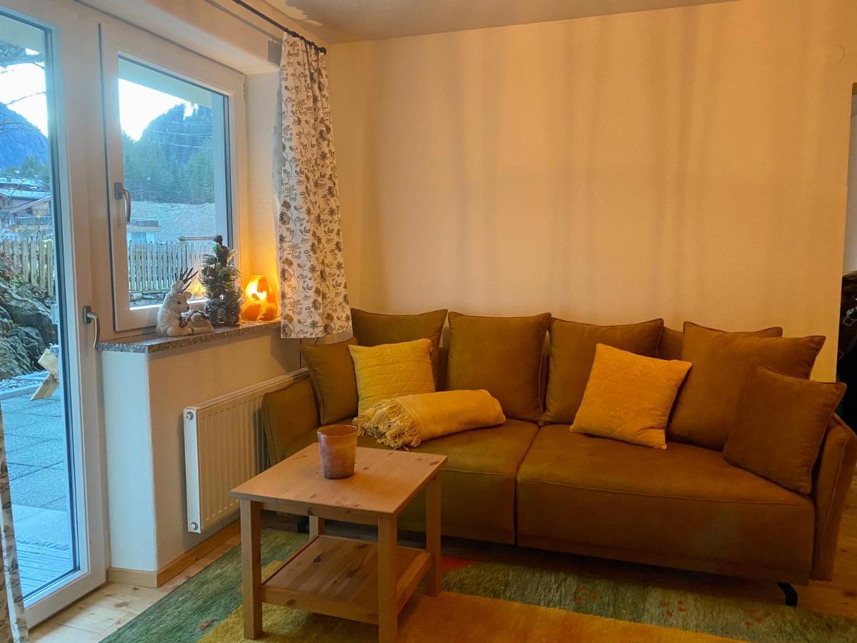 Kallis Appartement ไมย์อาโฮเฟิน ภายนอก รูปภาพ
